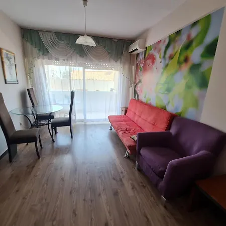 Апартаменты Flat Next To Papas *