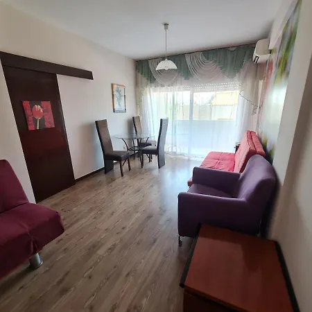 Flat Next To Papas * Лимасол